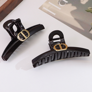 2026新款CD抓夹女高级感秋冬鲨鱼夹后脑勺盘发D家半扎发夹子头饰