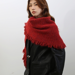 三角形围巾大披肩羊毛混纺细节感流苏外搭神器女秋冬季保暖护肩颈