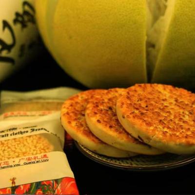手工制作芝麻饼是手工制作的