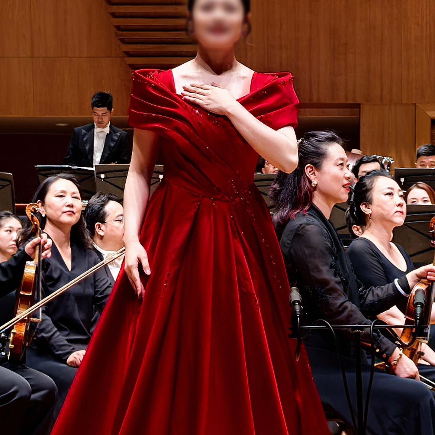 红色演出服端庄大气宴会主持人声乐艺考美声独唱礼服裙高端