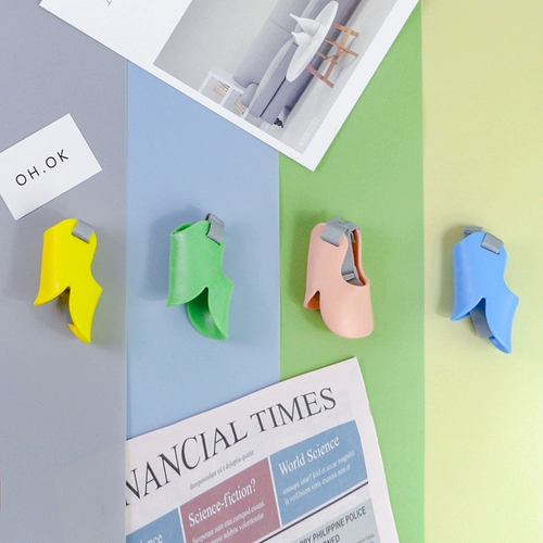 Домашние поставляют собаку Тедди Тедди сделка маленький и маленький откровенный укус Инуки