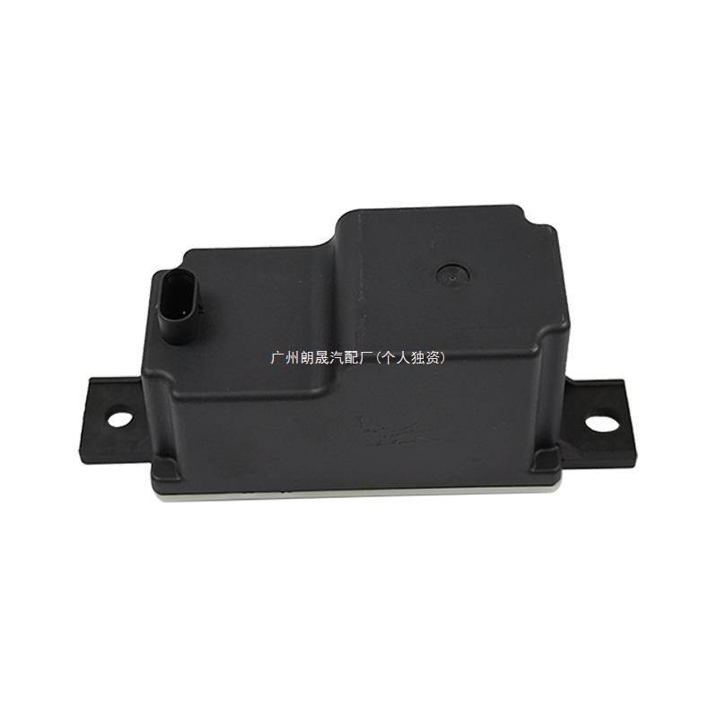 奔驰W205 X253 W213 W222稳压器电压转换器模块2059053