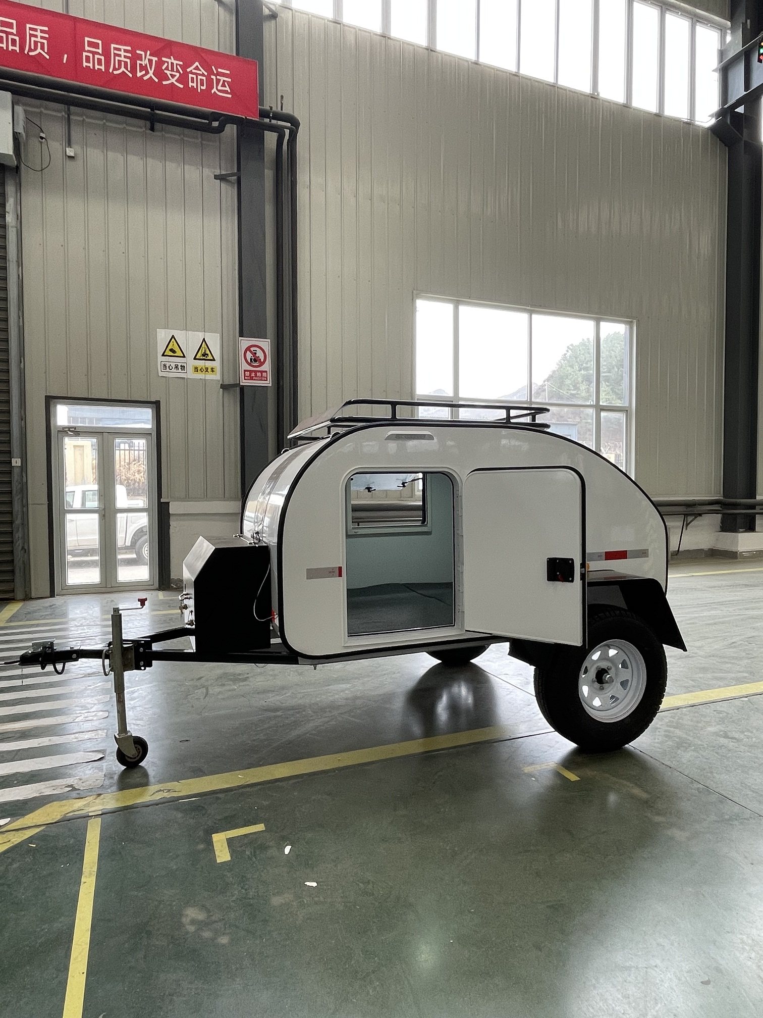 小水滴拖挂房车越野家用小型旅居车拖拽式户外露营车牵引式野营车