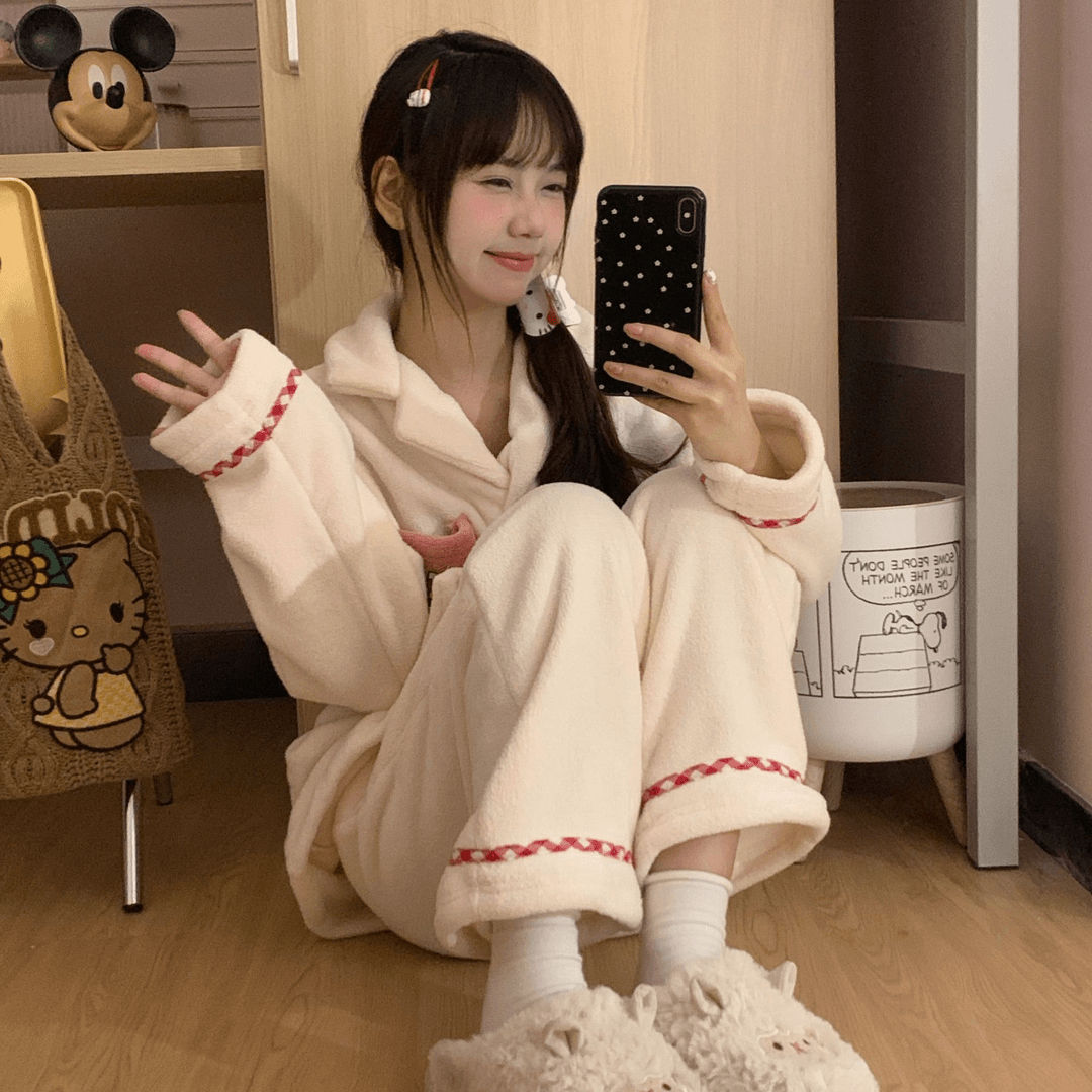 秋冬季珊瑚绒睡衣女加绒