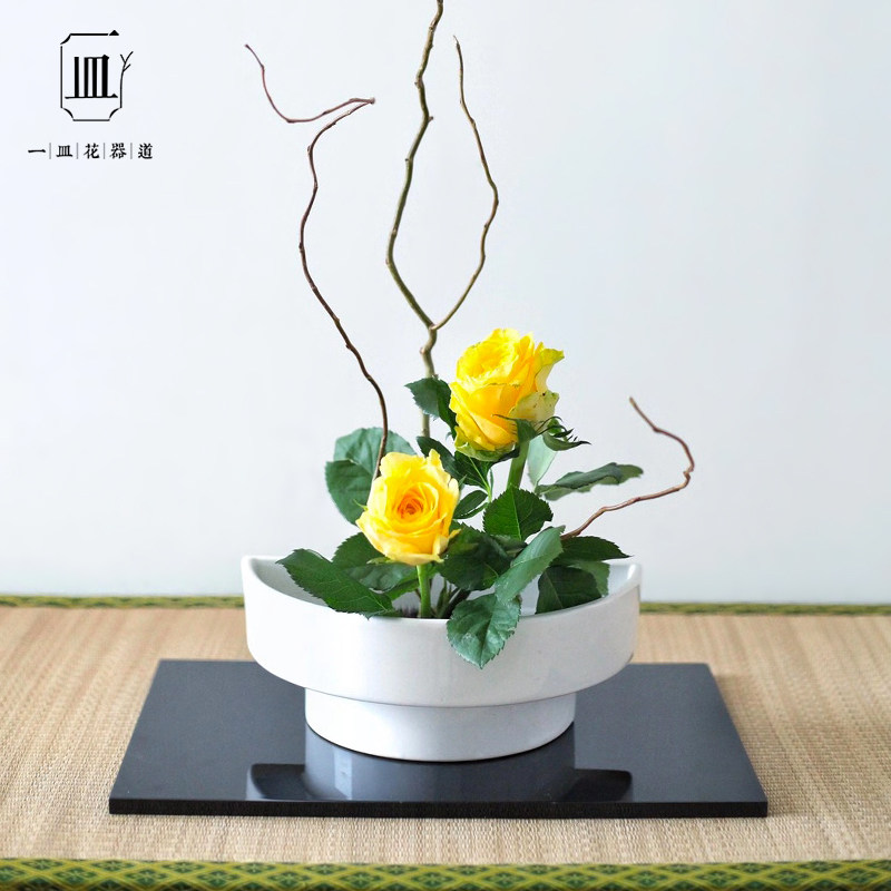 小原流花道插花器皿半月半圆剑山花器花艺摆件日式花盘白陶瓷教学