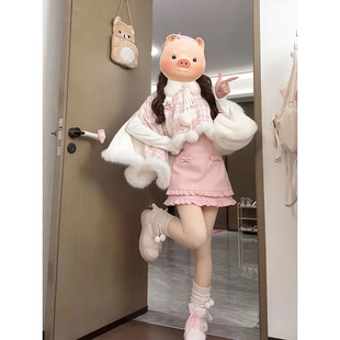 秋冬氛围感小个子甜美套装女粉色格纹斗篷内搭上衣花边短裙三件套