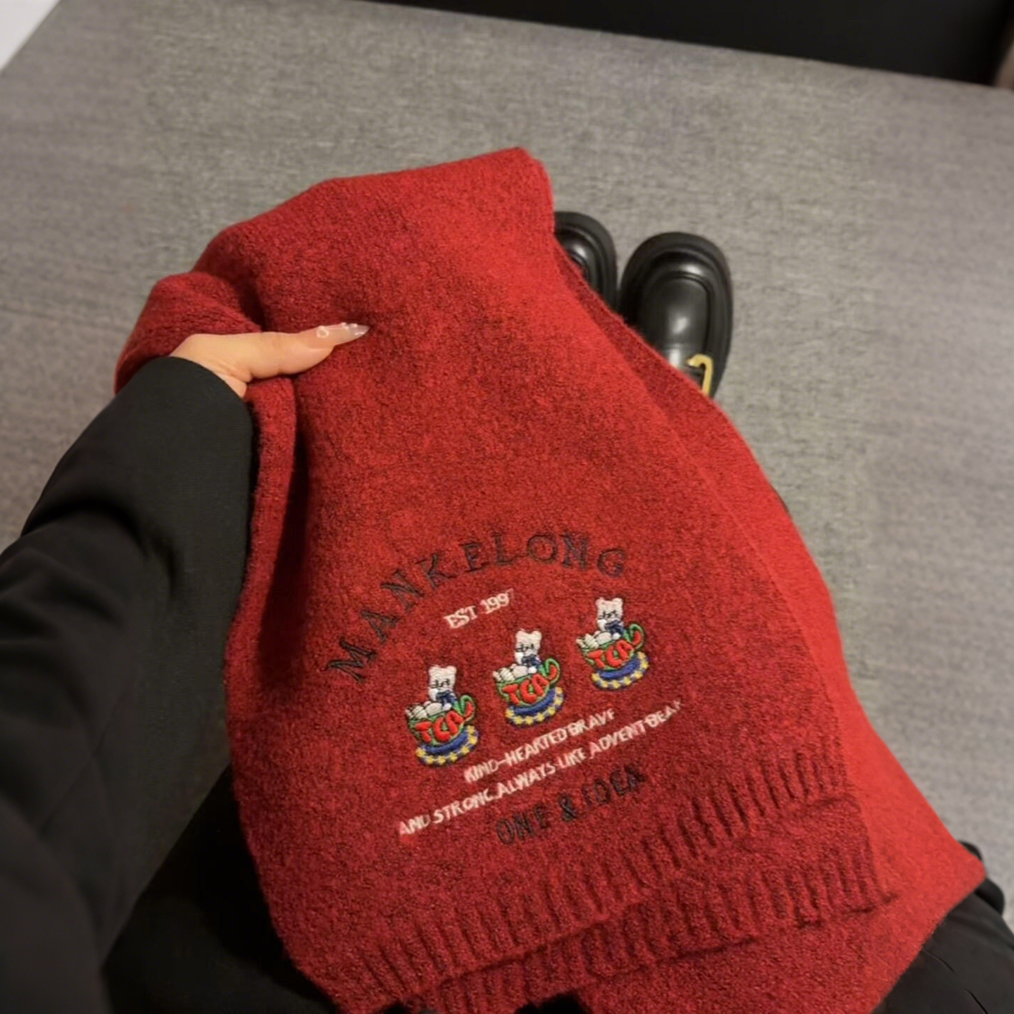 可爱小熊针织刺绣围巾女日系冬季保暖学生情侣氛围感围脖2025新款