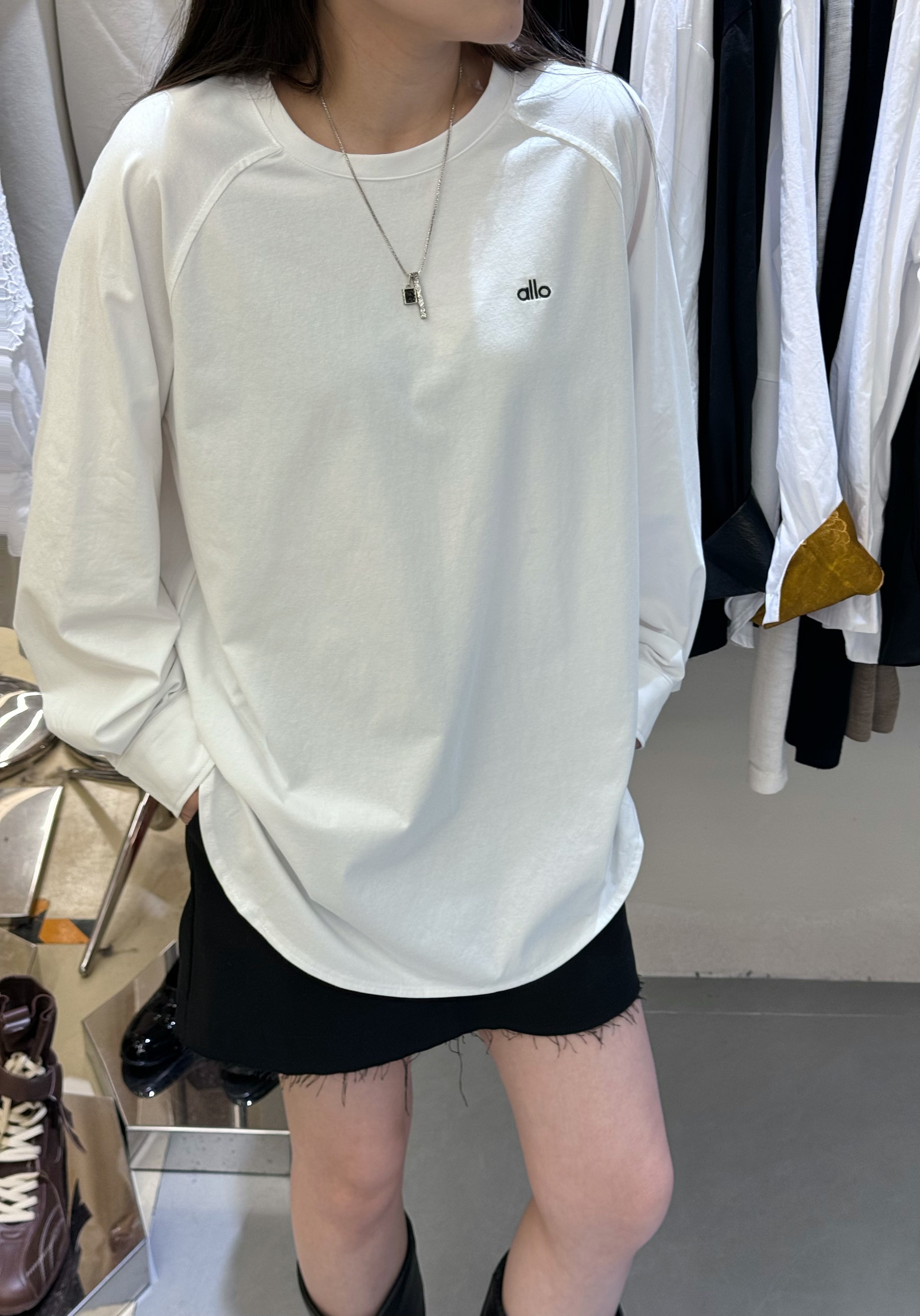 【雲華女装】DM秋款韩版圆领长袖T恤女 百搭休闲宽松打底衫上衣潮