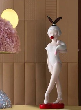 玩偶艺术风礼品新婚摆件送女友