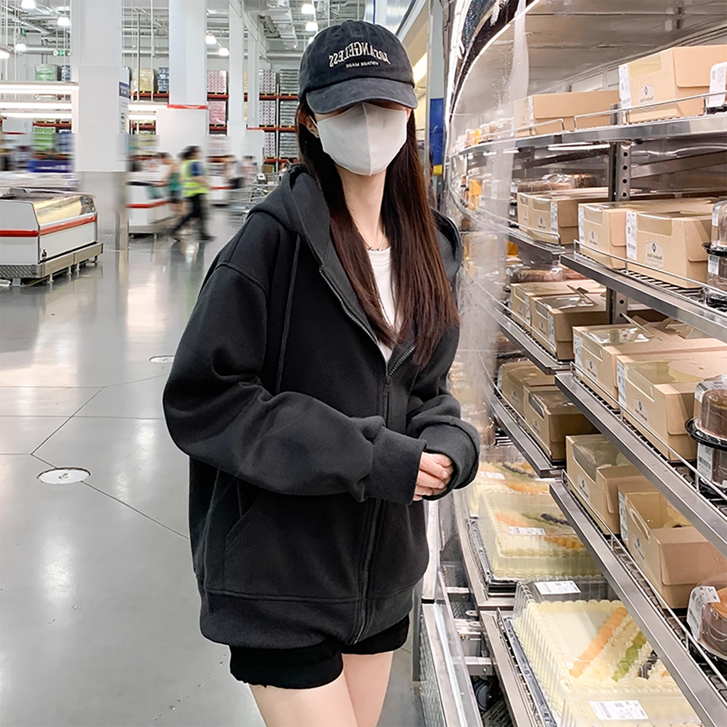 黑色卫衣女款2025新款秋冬季加绒羊羔绒宽松慵懒风早秋连帽外套小