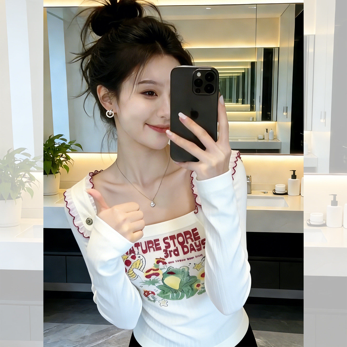 美式白色卡通印花方领修身长袖假两件T恤女2026春季独特漂亮上衣