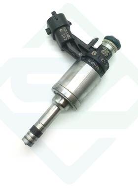 适用于路虎 极光2.0T福特 新蒙迪欧 喷油嘴0261500147 LR024998