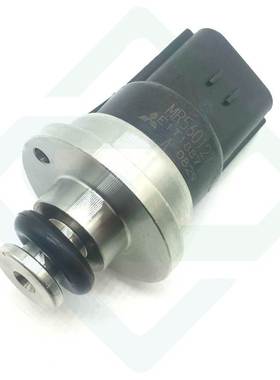 适用三菱 帕杰罗 戈蓝格兰 燃油压力传感器MR560127 MD360939