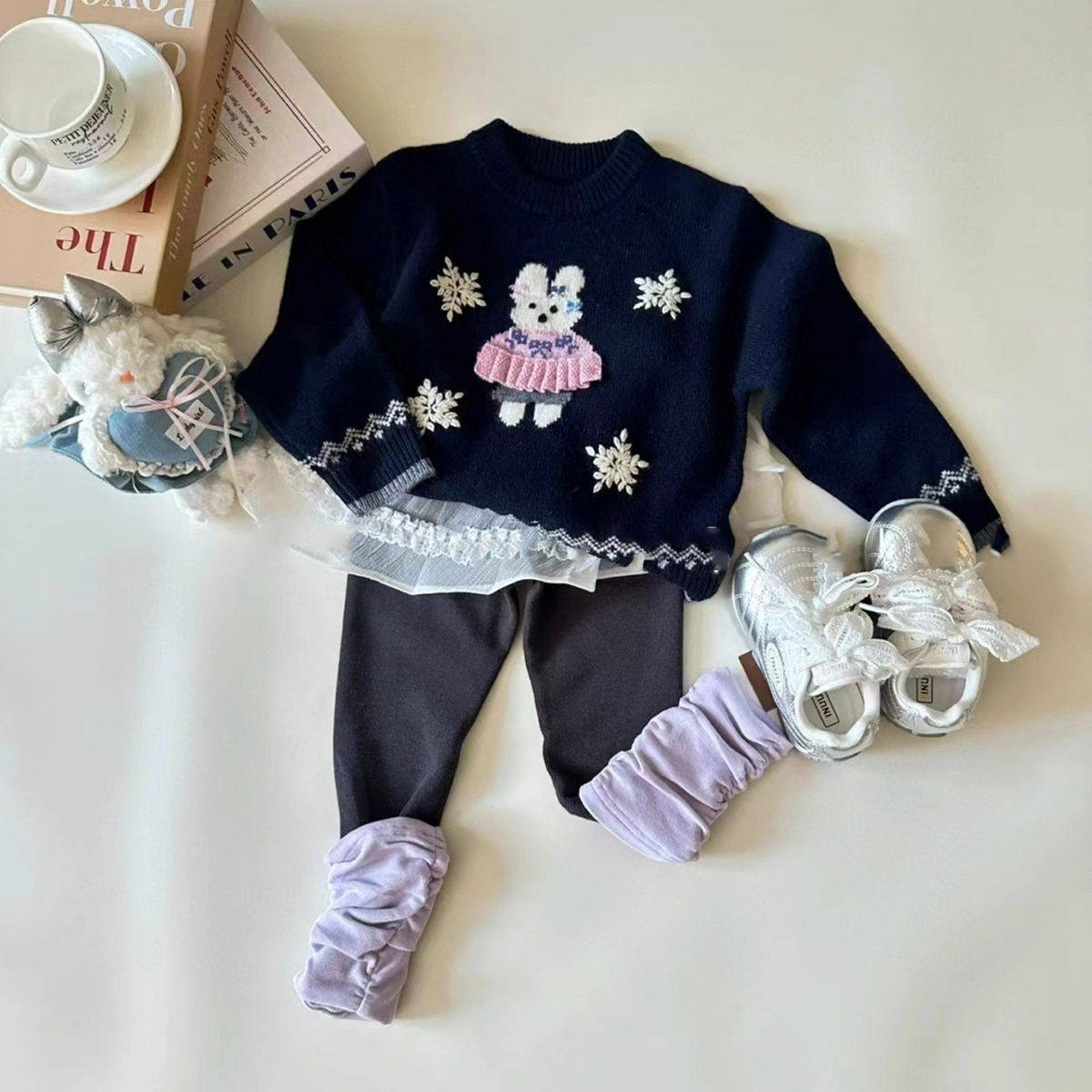 韩版女童2025秋季新款深蓝色雪花兔子针织毛衣女宝宝屁帘打底裤子