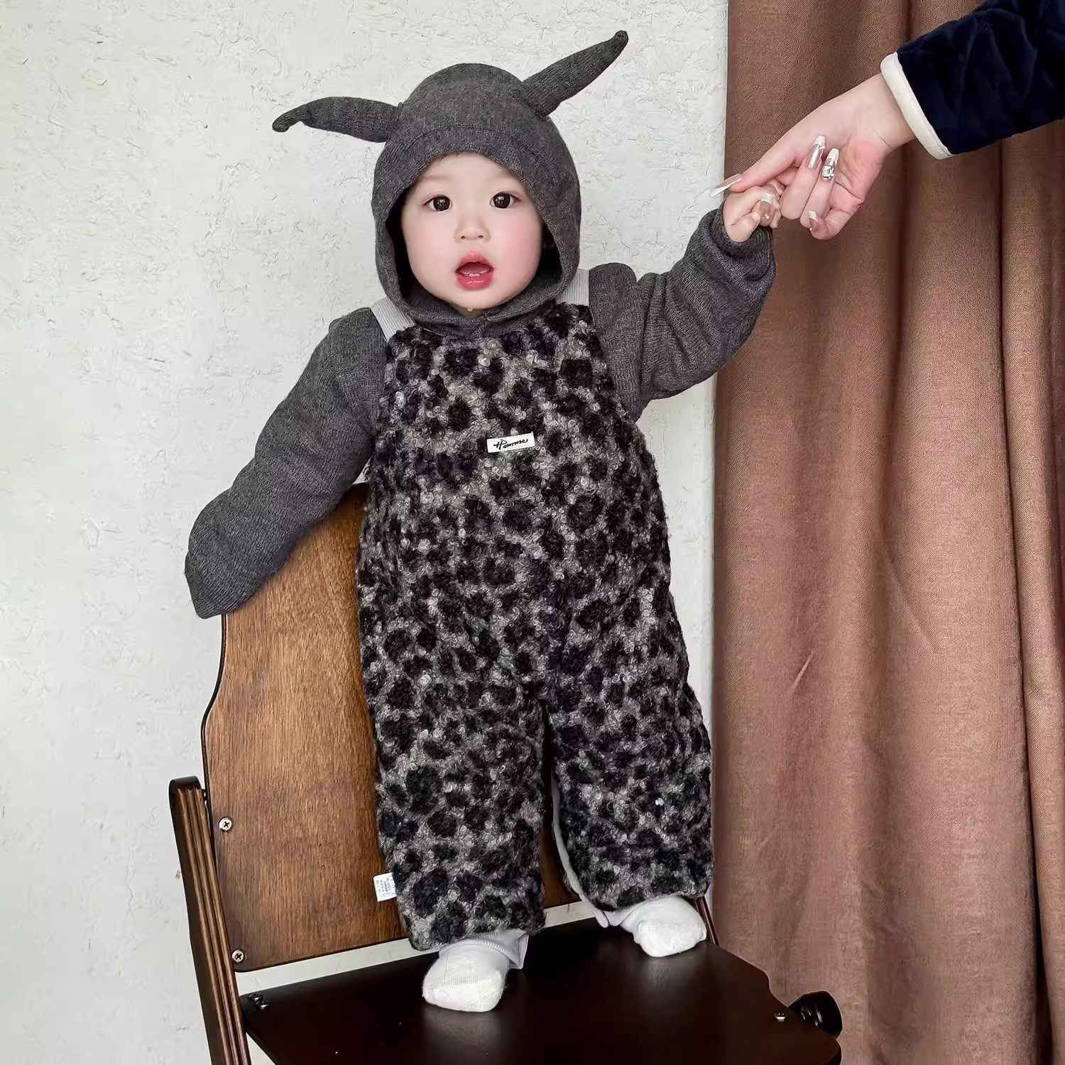 韩国童装2026冬季新款复古豹纹羊羔绒夹棉背带裤儿童可爱牛角毛衣,童装/婴儿装/亲子装,套装,淘宝优惠券,粉丝福利购,淘宝优惠卷