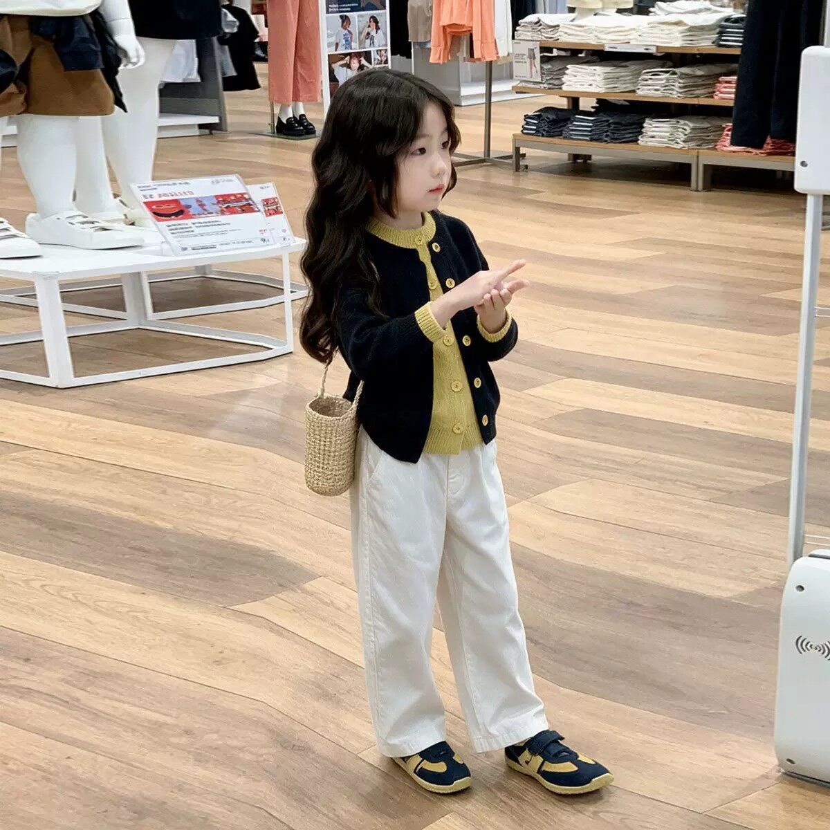 女童假两件春秋撞色针织毛衣开衫
