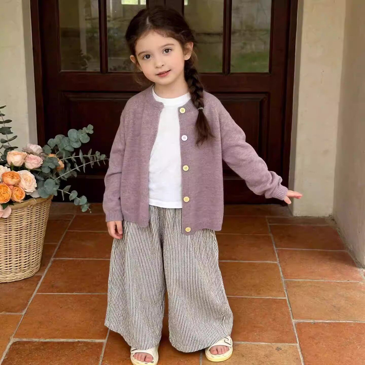 韩版女童2026春季新款紫色针织开衫小女孩百搭毛衣外套条纹阔腿裤