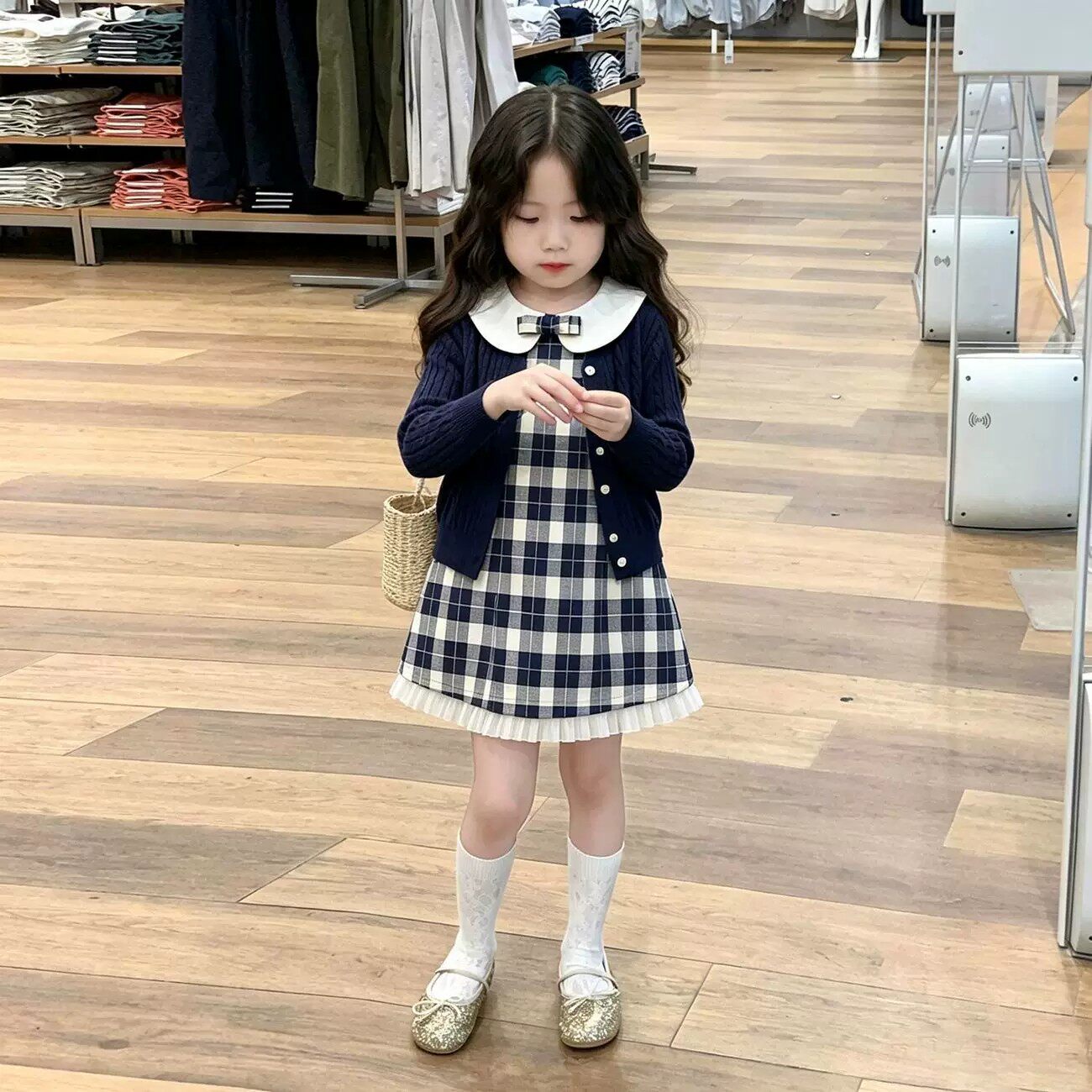 女童秋季学院风格子花边连衣裙