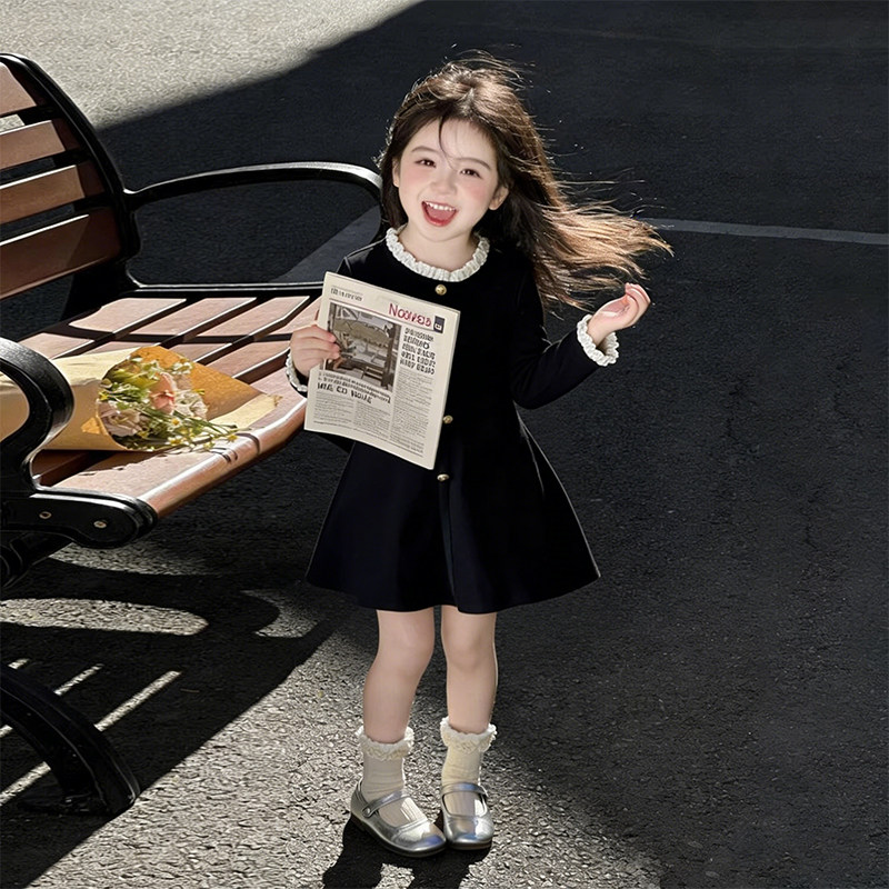 女童赫本风长袖小黑裙2026春季新款小女孩高级感公主裙生日裙礼服