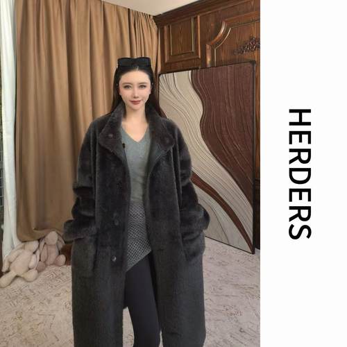 HERDERS 长款圆领纽扣款皮毛一体外套 52019