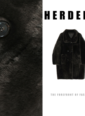 HERDERS “小软羊系列”（两面穿）长款纽扣款皮毛一体外套 52319