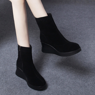高跟鞋女秋冬坡跟短靴女圆头靴子