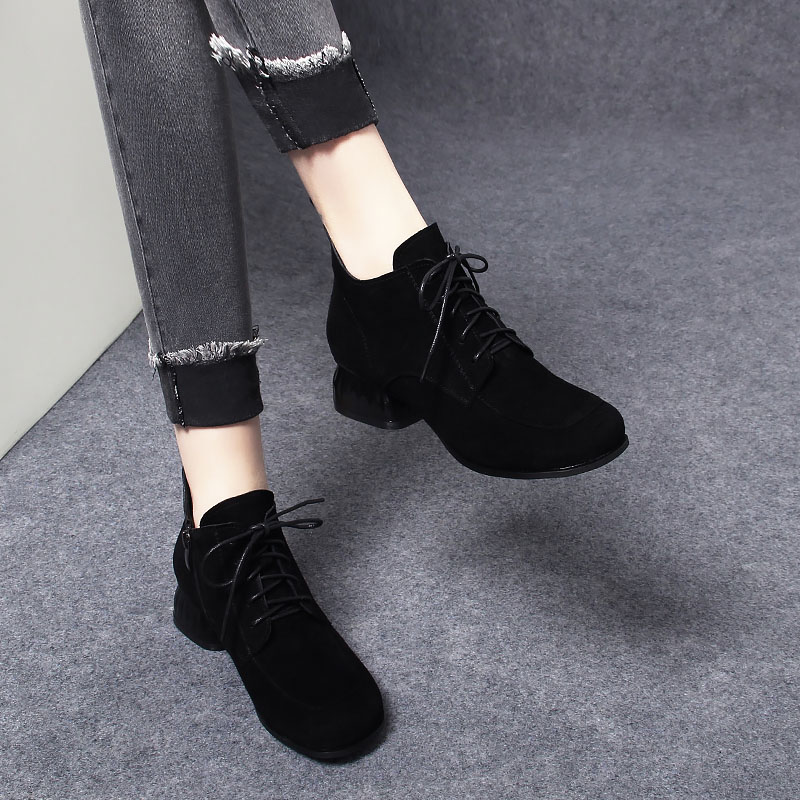 磨砂马丁靴2025年新款羊皮女中跟