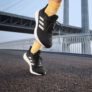 阿迪达斯PUREBOOST 21男女鞋跑鞋透气轻便休闲跑步鞋运动鞋JP6342