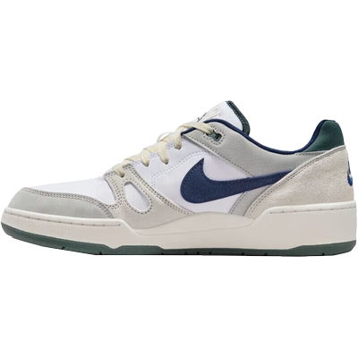 NIKE耐克男子运动休闲鞋