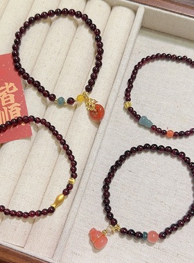 天然石榴石手链女搭配盐源平安扣葫芦弹力串珠手链新中式国风手串