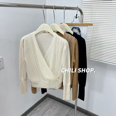 【英英Chili】bu退 气质女神深V领欧根纱拼接韩系针织毛衣 10.16