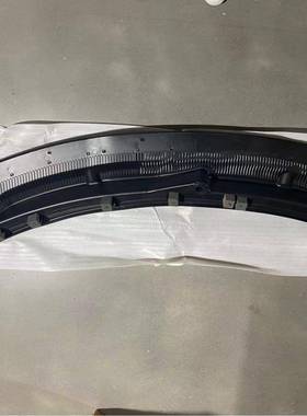 适用2011-2019款福特挡风玻璃整流罩集水板 BB5Z78022A68AA