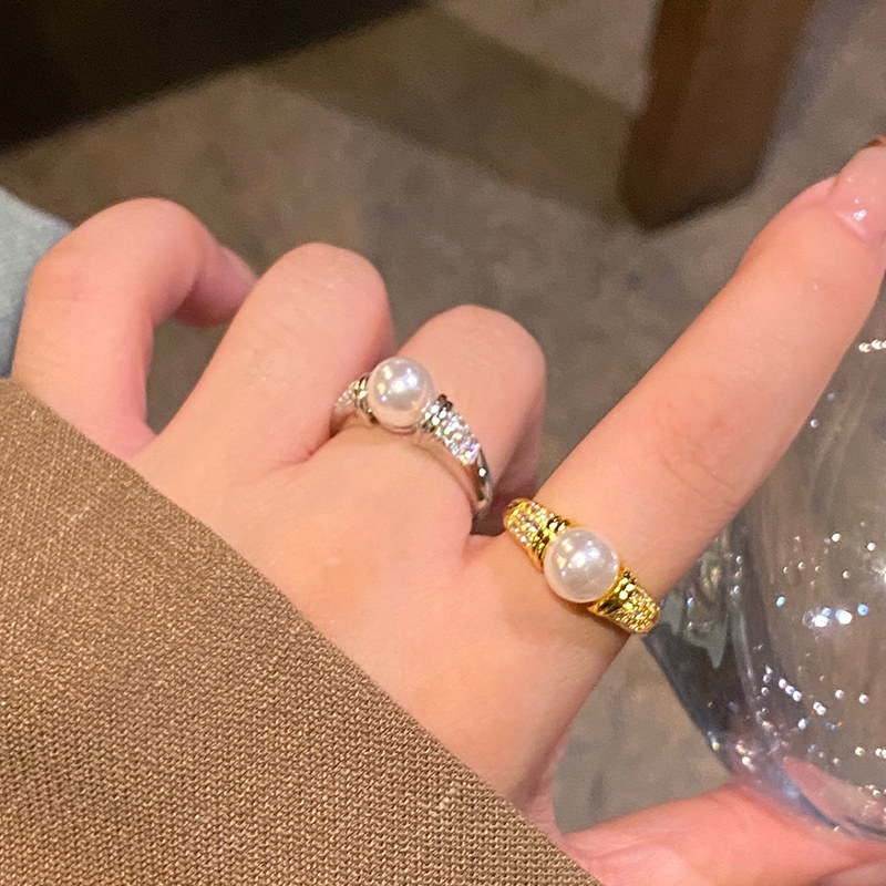 大颗珍珠镶钻戒指女复古气质开口
