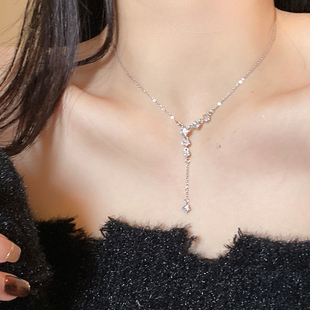 铜镀银项链女款星星锆石吊坠项链轻奢小众毛衣链流苏锁骨链首饰品
