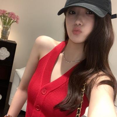 VANESSA-火爆一排扣v领针织背心260858