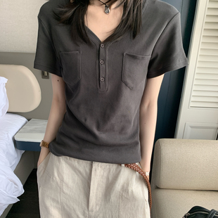 fueeh富婆-价88.9926夏上新爆款口袋调性巨显瘦短袖T恤V605A31888