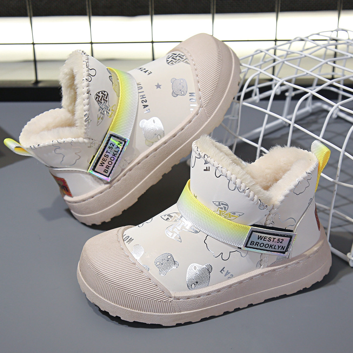 2026女童雪地靴冬季新款加绒加厚保暖大棉鞋小女孩公主防滑棉靴子,女鞋,时尚雪地靴,淘宝优惠券,粉丝福利购,淘宝优惠卷