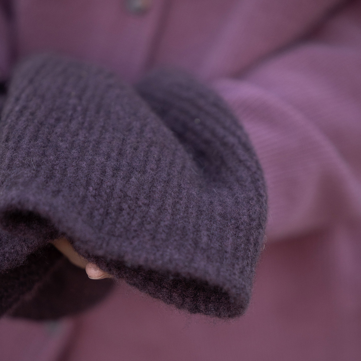 封面是花100%山羊绒三角围巾