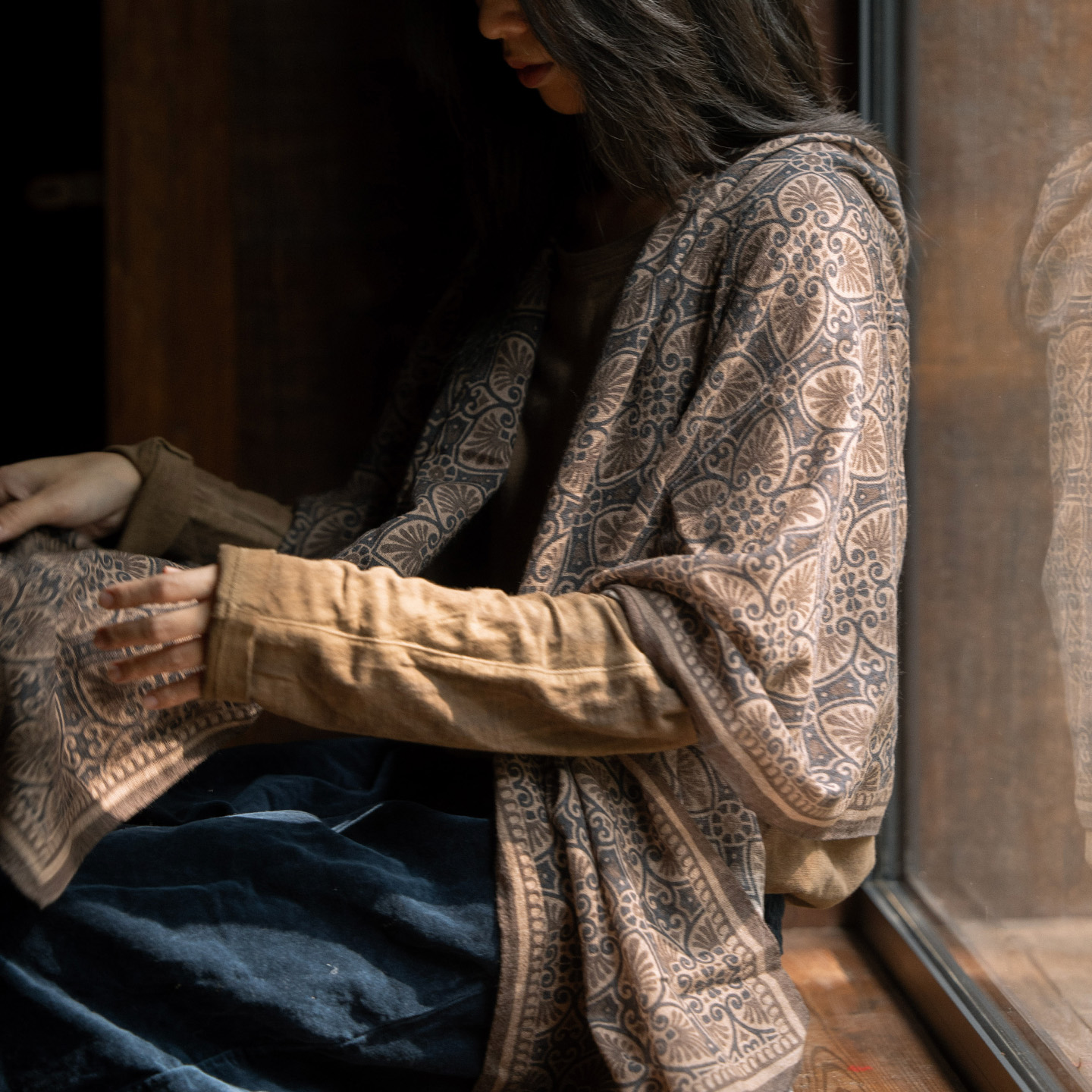 封面是花羊毛印花复古围巾