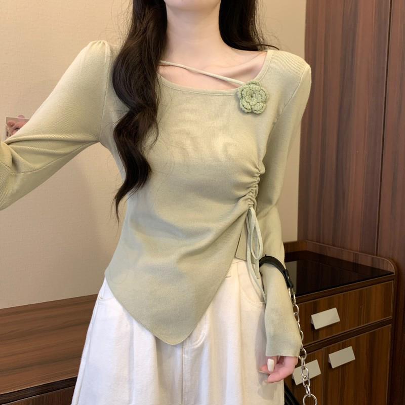 绿色短款上衣女春装内搭打底衫2025新款miu系高级感穿搭小长袖T恤