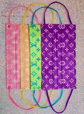 mosc莫斯奇诺美金泰迪熊潮品香港日本大时尚牌口罩