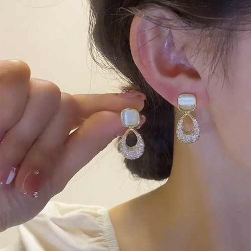 猫眼石耳钉气质百搭时髦短款耳饰