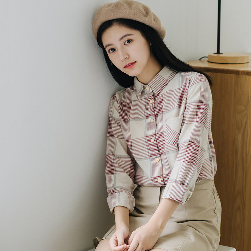 文艺复古粉色格子衬衫女2025春秋新款港风休闲纯棉格纹打底衬衣