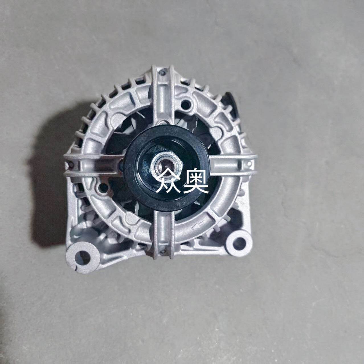 汽车配件0123515022全新交流发电机适用于宝马直库存