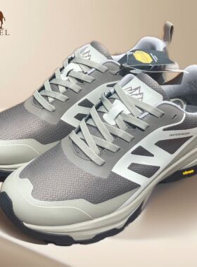 Camel/骆驼男式越野徒步鞋ZQ14A827903