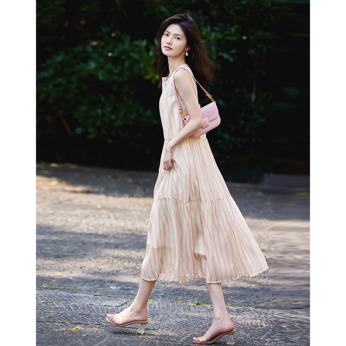 dme德玛纳少女的祈祷圆领光泽雪纺无袖条纹连衣裙G539221550110