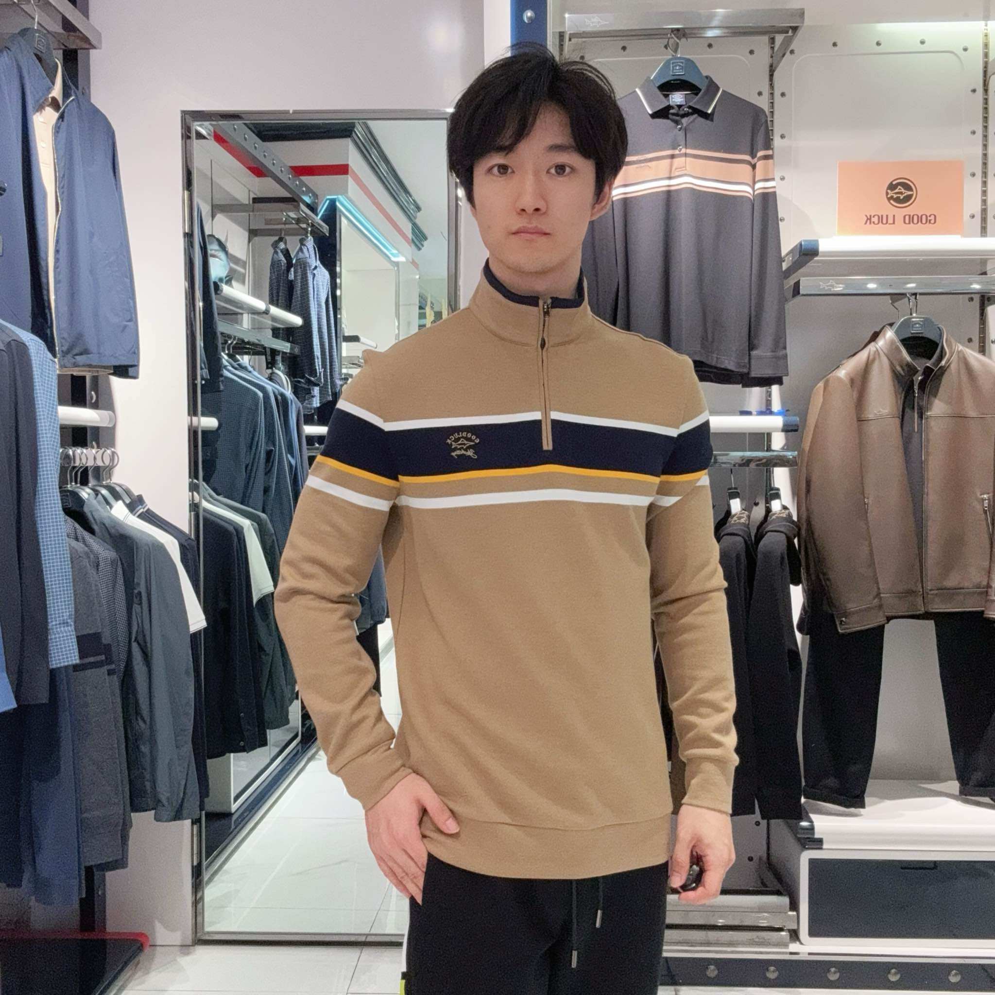 GOODLUCK GLADIUS/德鲨男士简约时尚卫衣LR41605