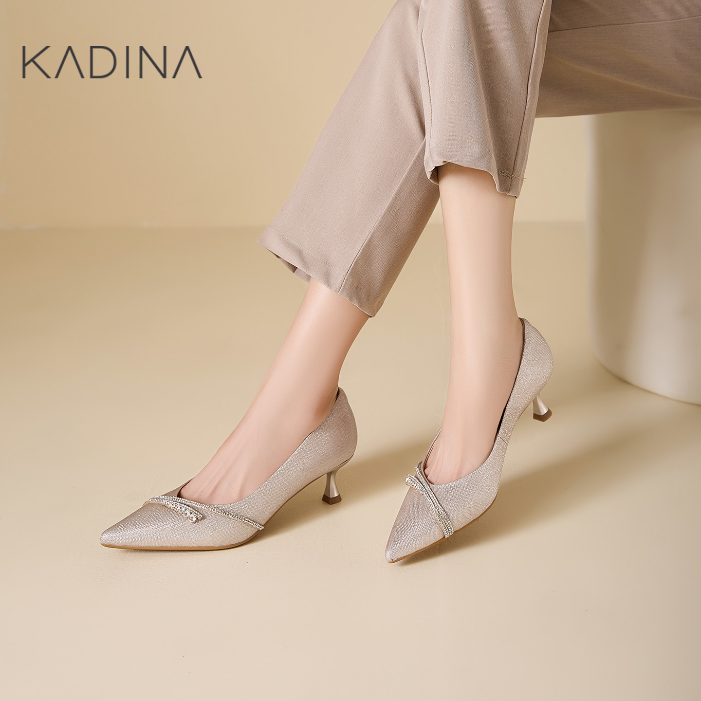卡迪娜/KADINA水钻高跟鞋女细跟婚纱秀禾新娘伴娘婚宴鞋KS261565图片