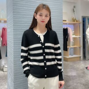 伊芙丽女士时尚休闲毛衫1EA132213