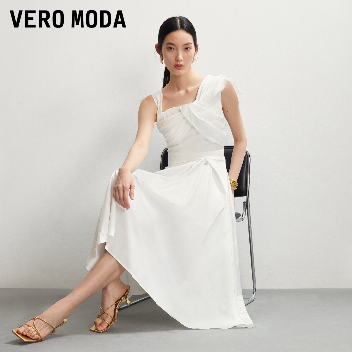Vero Moda连衣裙2026夏含内衬扭结收褶蝴蝶结A摆中长裙32627A023